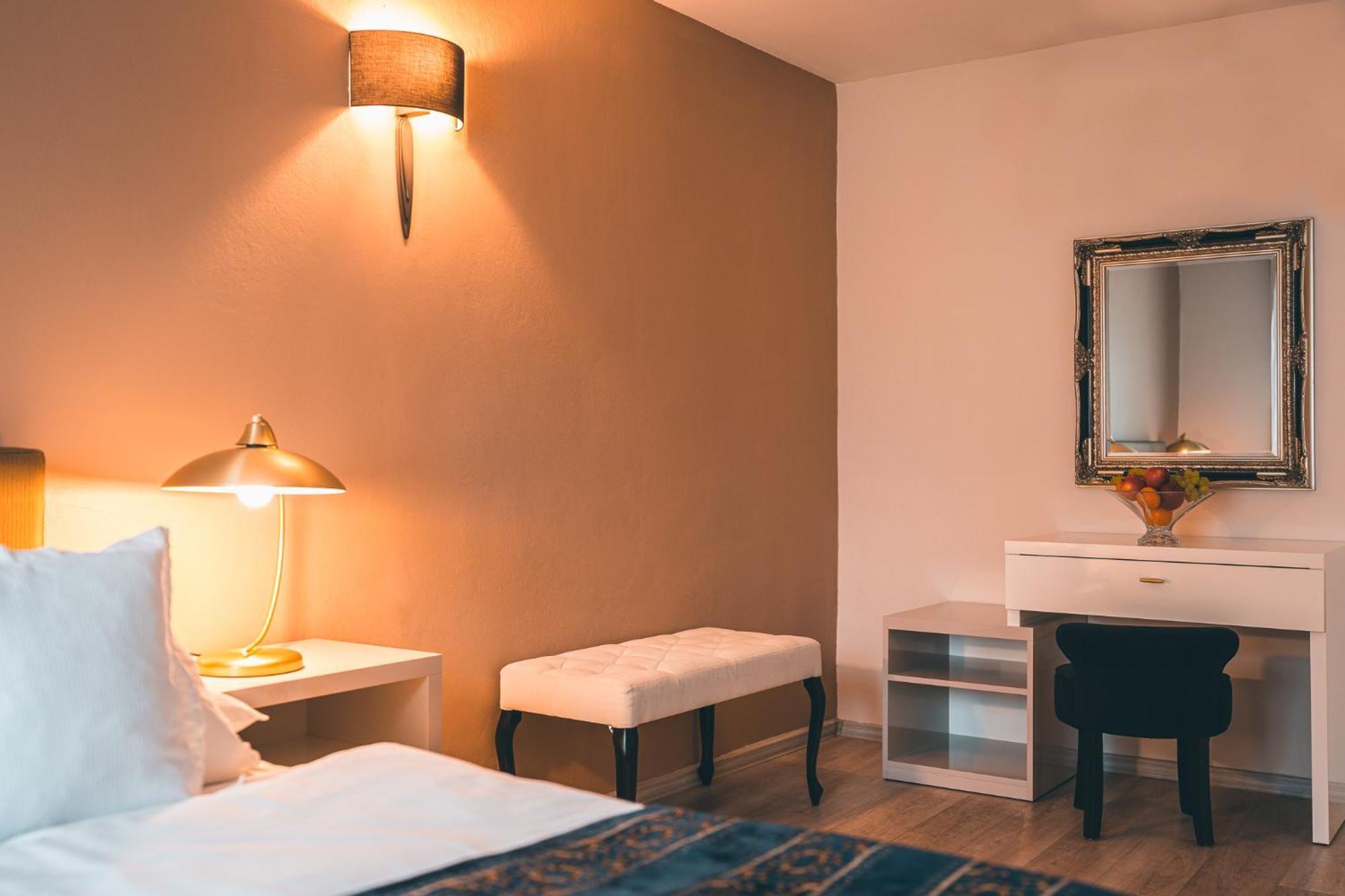 Julian 4* Praga