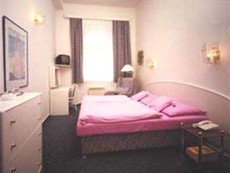 Hotel Julian Praha